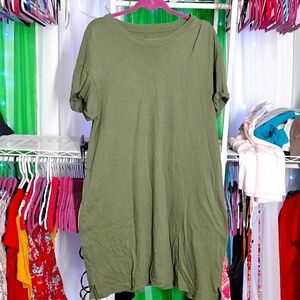GREEN DRESS SIZE LARGE TIME AND TRU